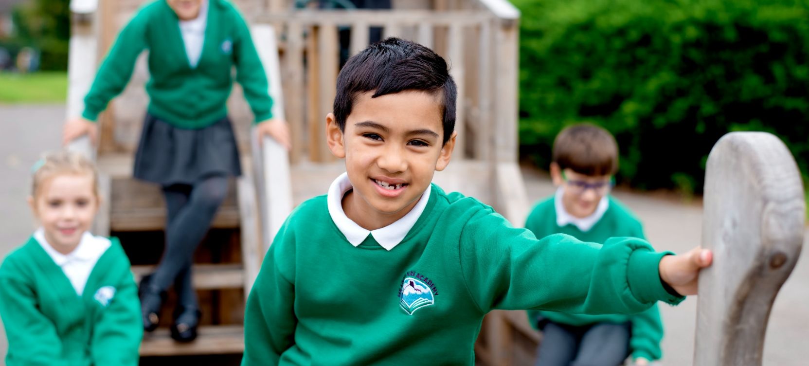 Slideshow Image {item_submission}